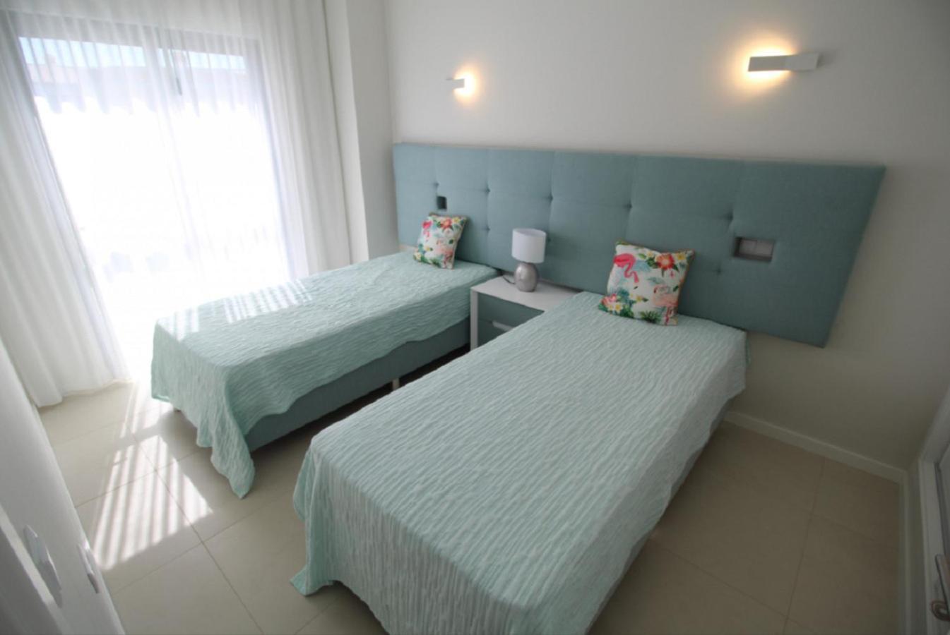 V2 Luxury * Alvor